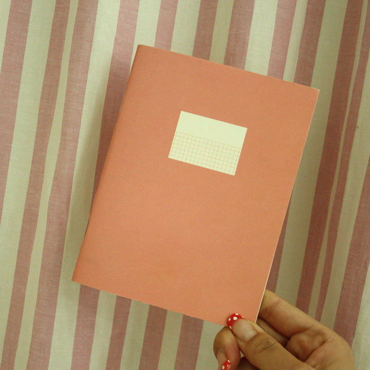 Paperways Mini Note Pink Lifestyle Photo